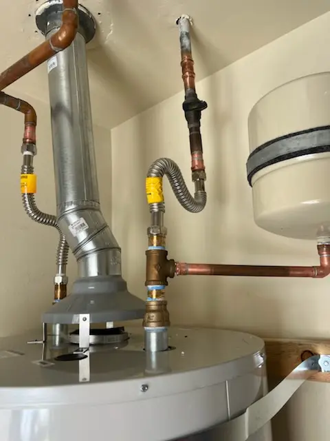 Water heater installation and plumbing repair in West Minnehaha